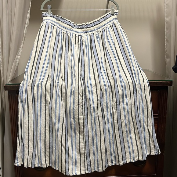 EUC A New Day Women's XXL Blue, White, and Black Stripe Midi Skirt - Picture 7 of 8